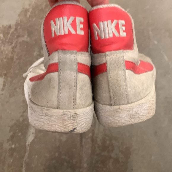 Nike blazer in lobster colour High-Top Sneakers - Picture 3 of 4